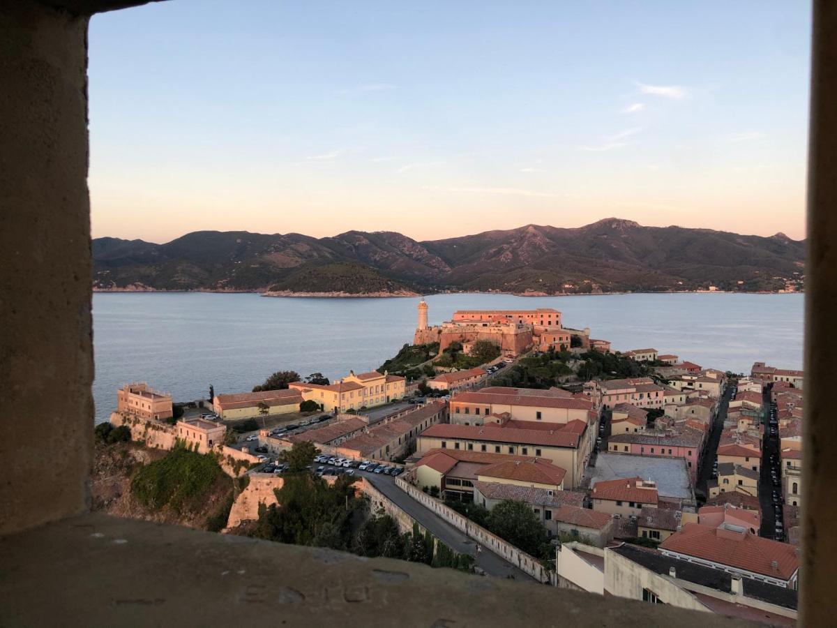 Bed And Coffee Rooms Portoferraio Exterior photo