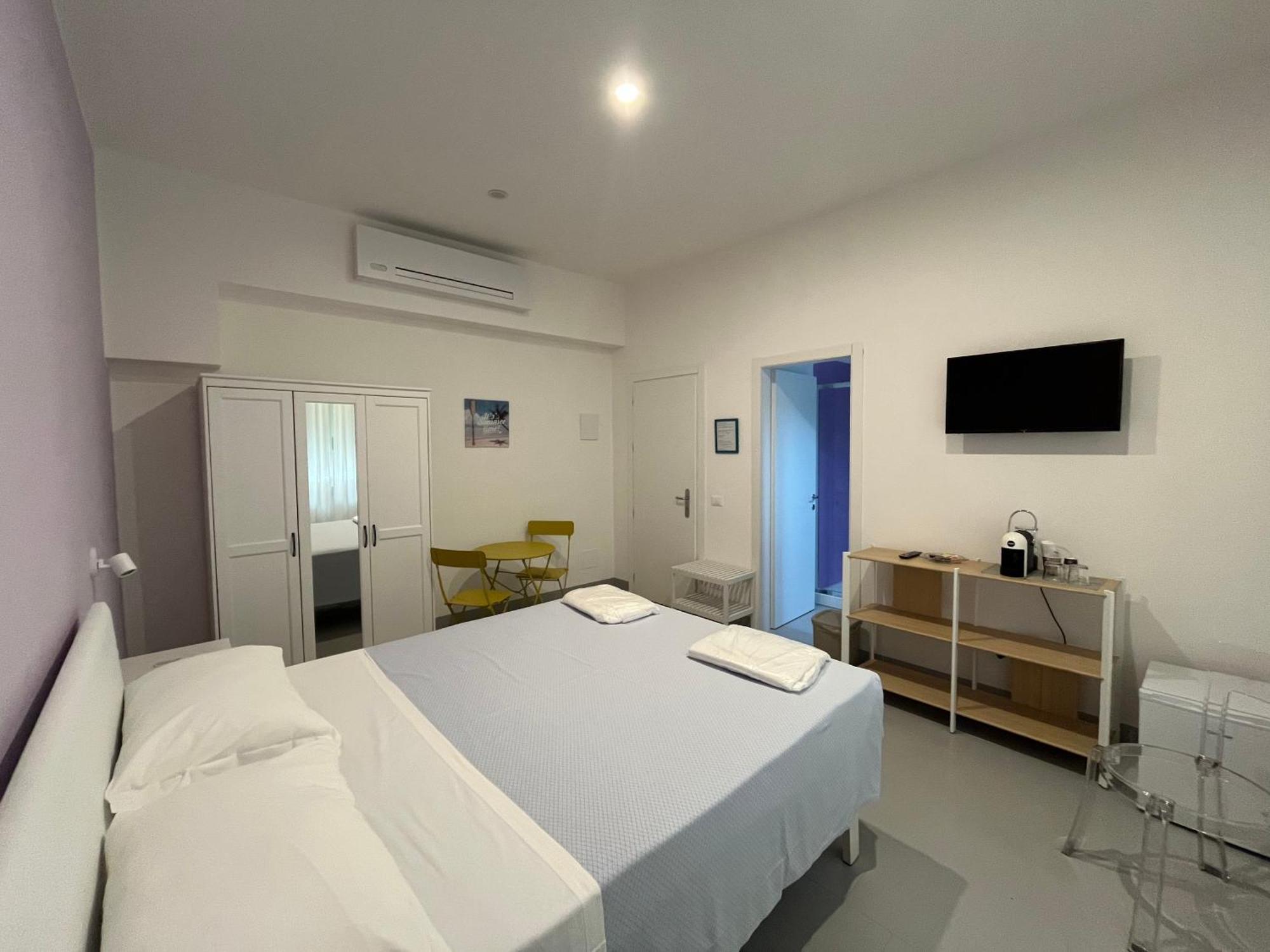 Bed And Coffee Rooms Portoferraio Exterior photo